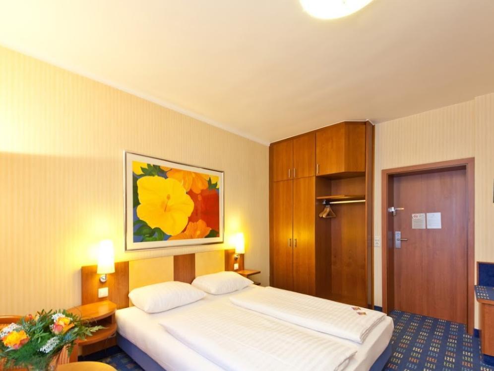 Hotel Boulevard Stuttgart Eksteriør bilde