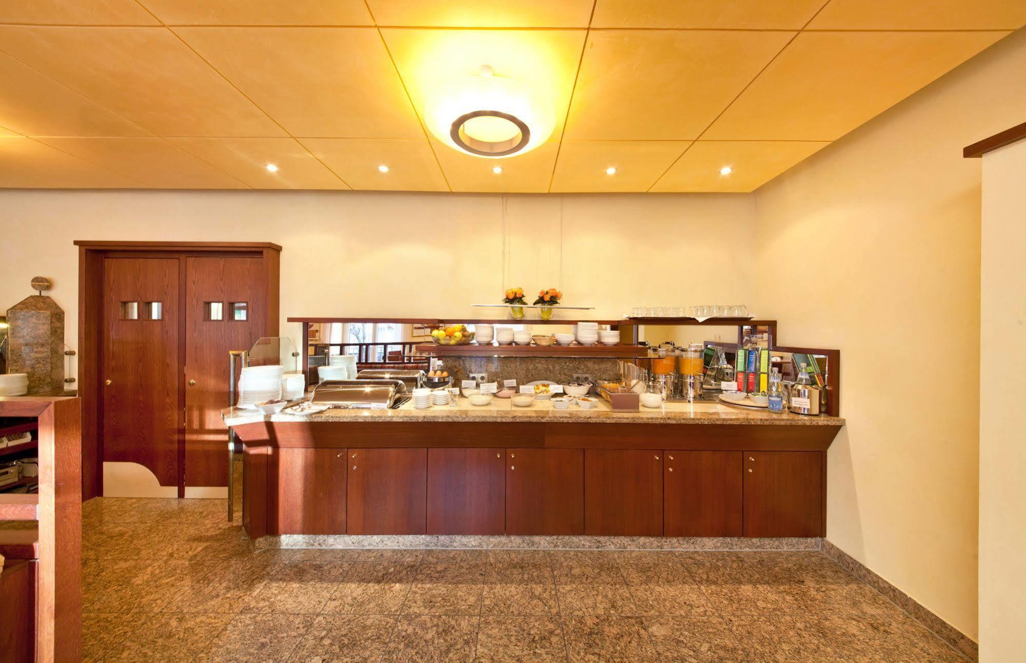 Hotel Boulevard Stuttgart Eksteriør bilde